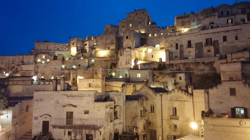 Bed and Breakfast La Casa Nei Sassi Matera Exterior foto